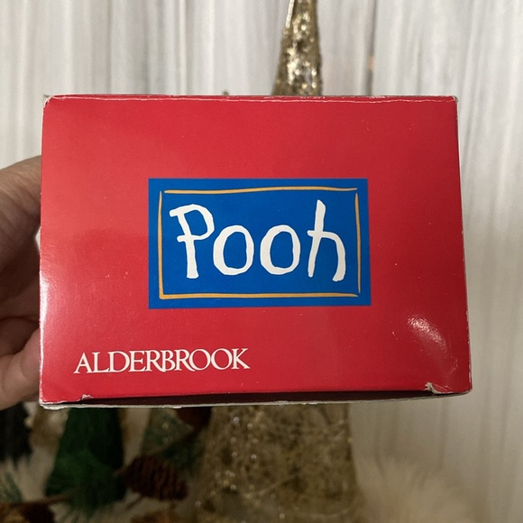 Vtg 1989 Alderbrook/Noma Pooh/Piglet downhill sled rotation ornament - Picture 7 of 9